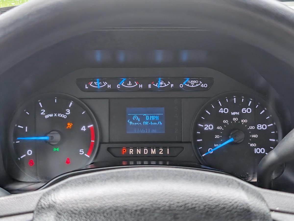 2017 Ford Super Duty F-550 DRW 64