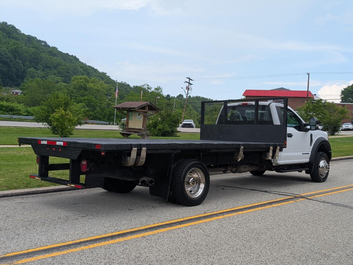 2017 Ford Super Duty F-550 DRW 7