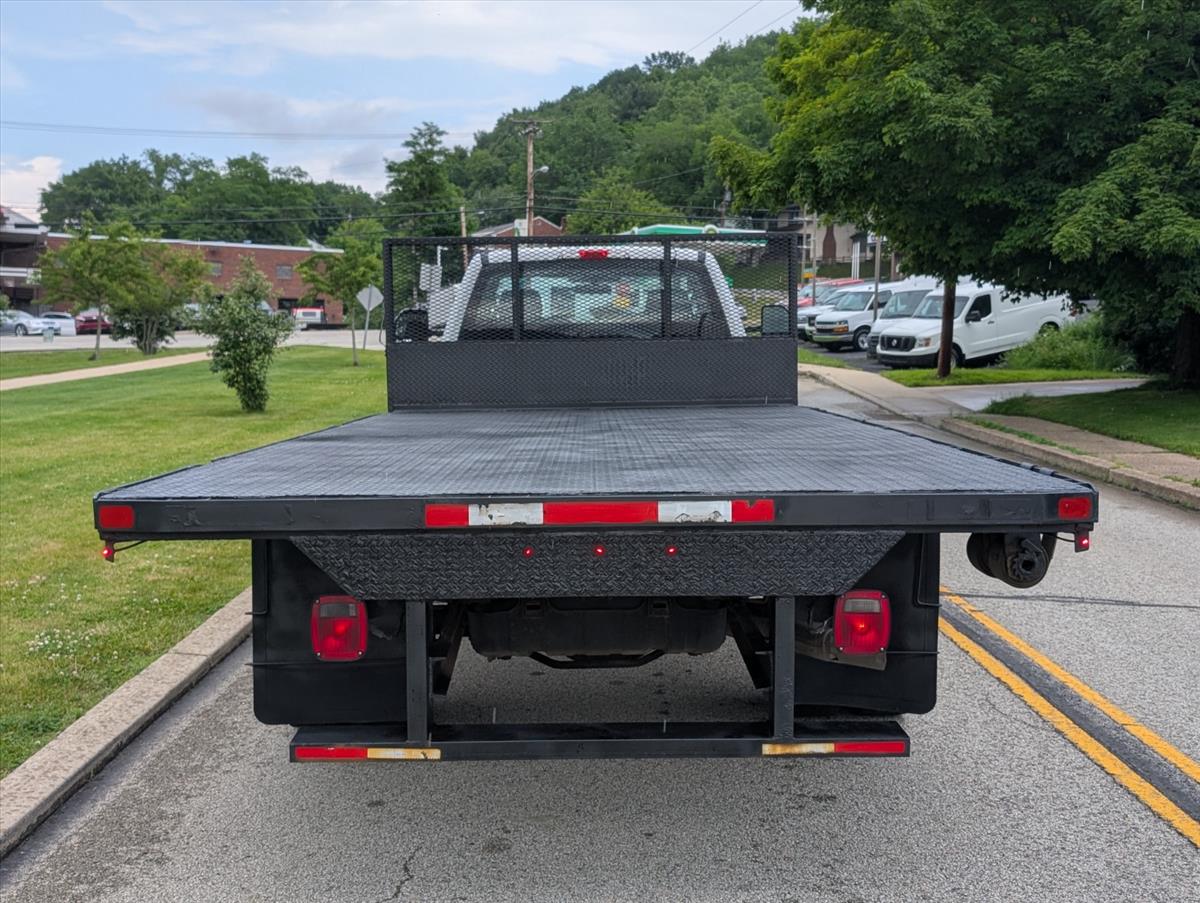 2017 Ford Super Duty F-550 DRW 9
