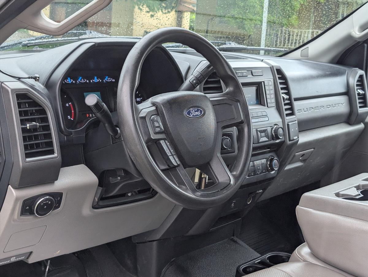 2017 Ford Super Duty F-550 DRW 59