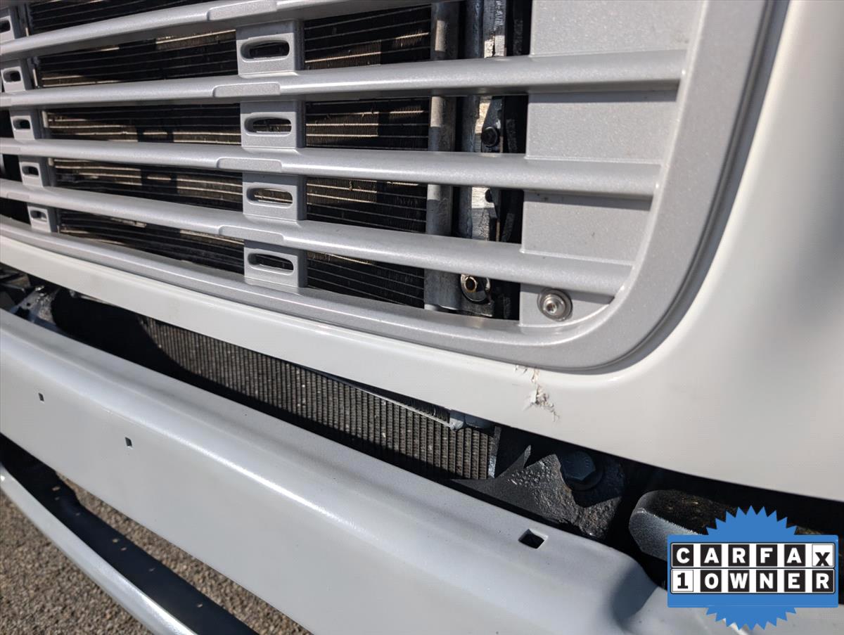 2017 Freightliner M2 106 56