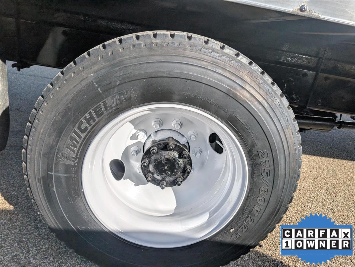 2017 Freightliner M2 106 22