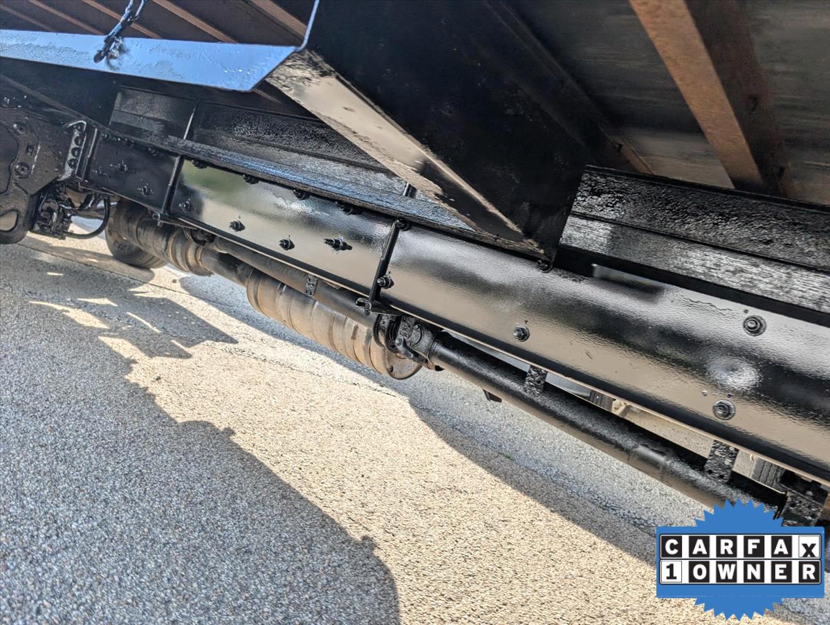 2017 Freightliner M2 106 44