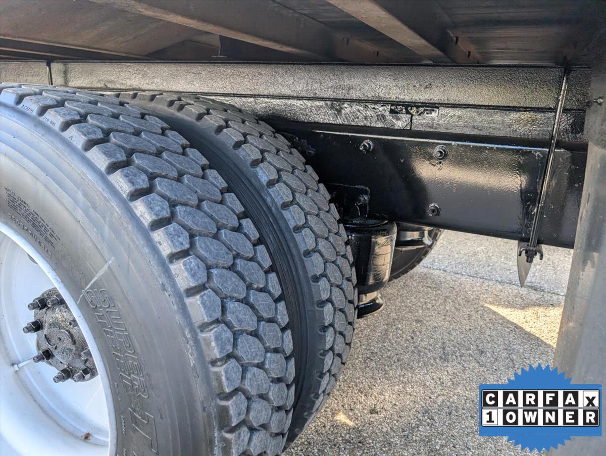 2017 Freightliner M2 106 39
