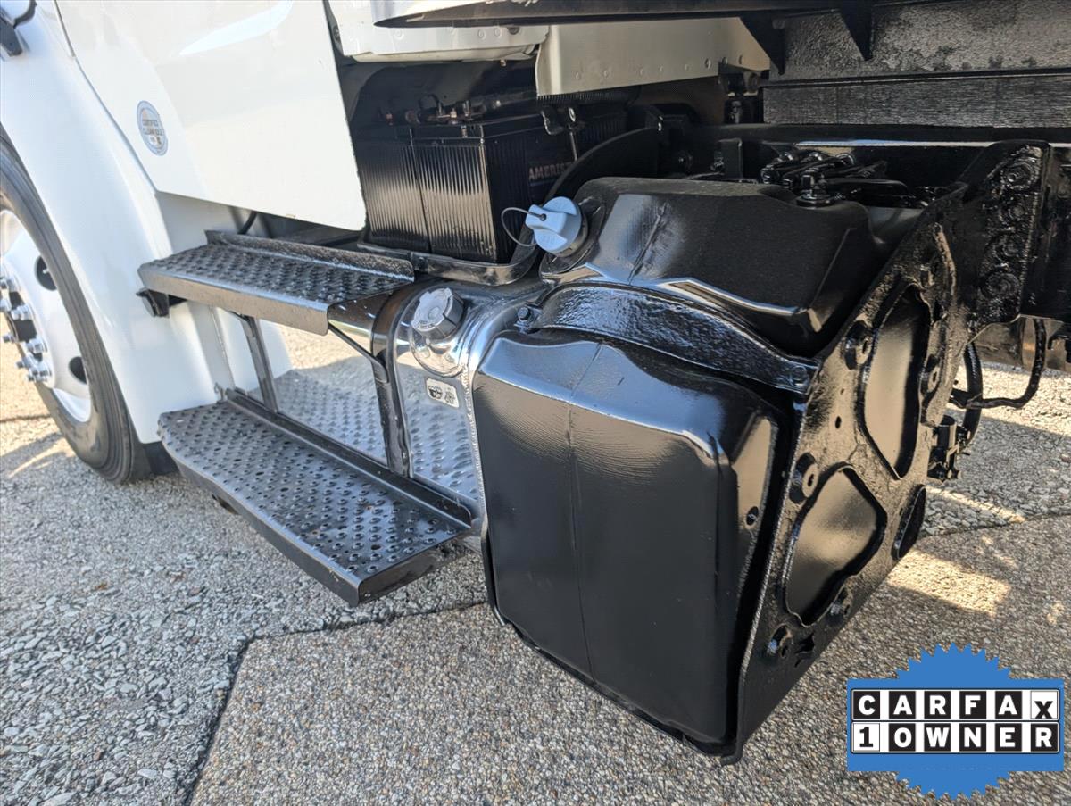 2017 Freightliner M2 106 45