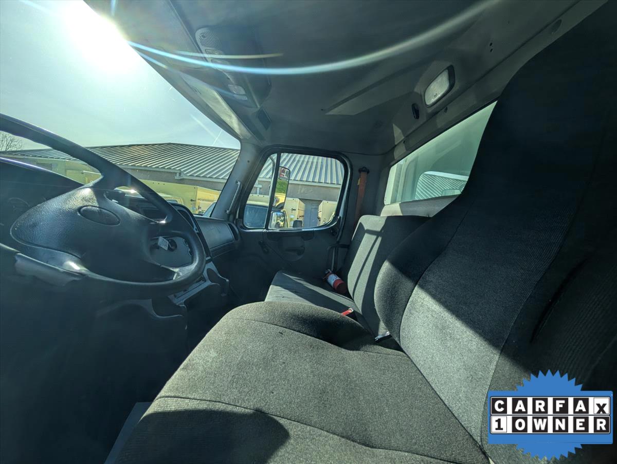 2017 Freightliner M2 106 60