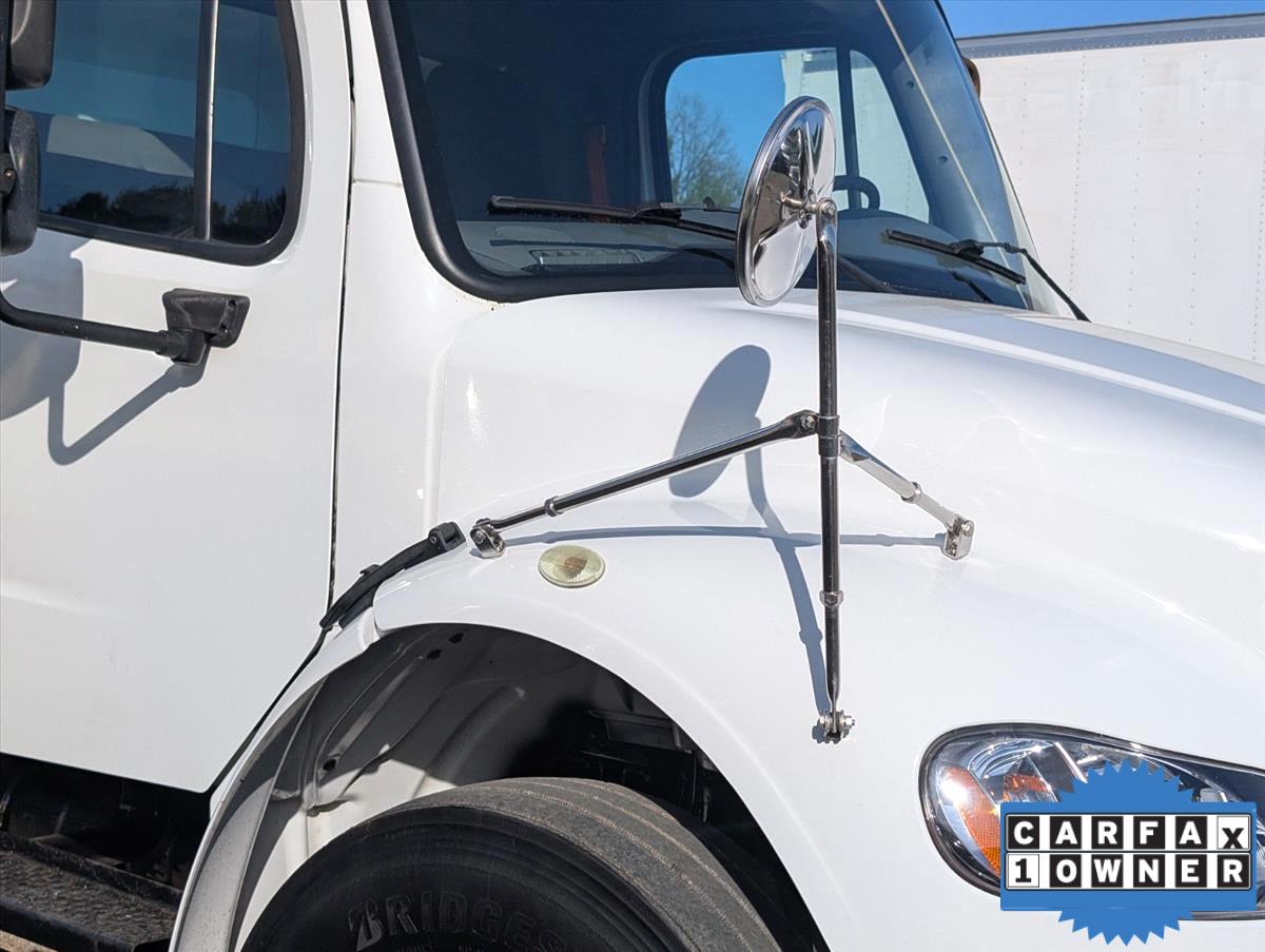 2017 Freightliner M2 106 9