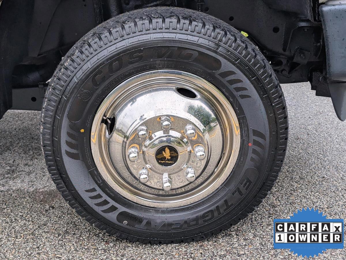 2010 Ford F-350 Super Duty 17