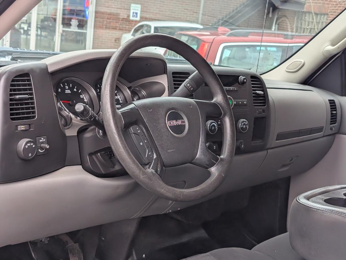 2013 GMC Sierra 2500HD 24