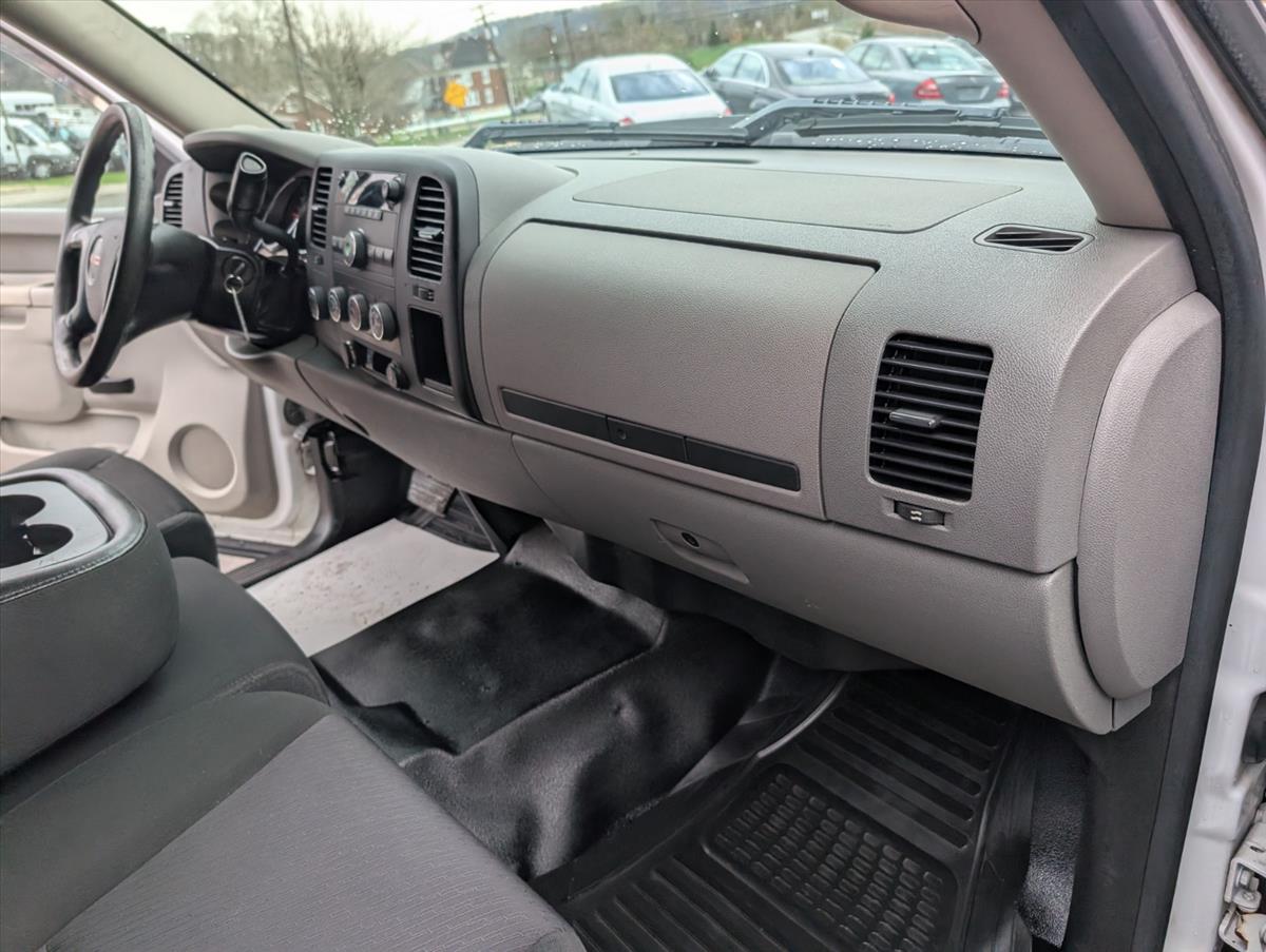 2013 GMC Sierra 2500HD 63