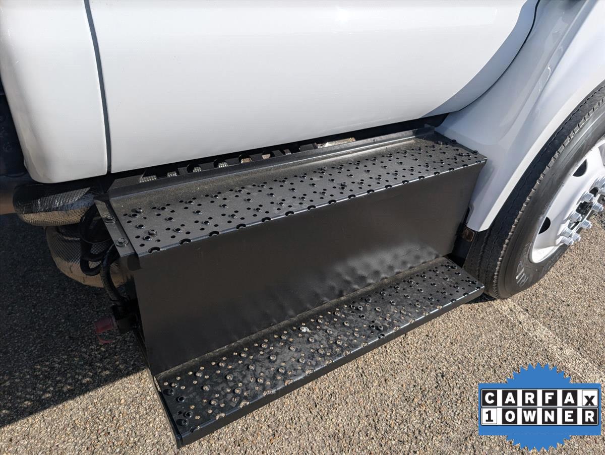 2021 Ford F-650 19