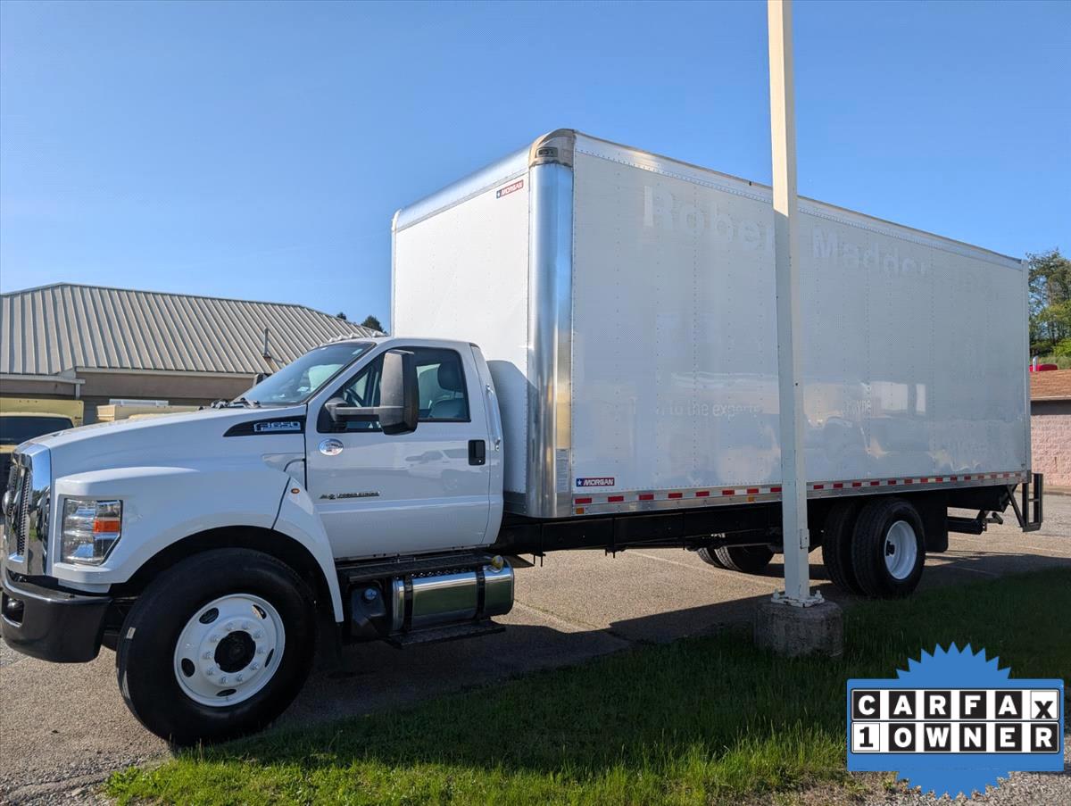 2021 Ford F-650 10