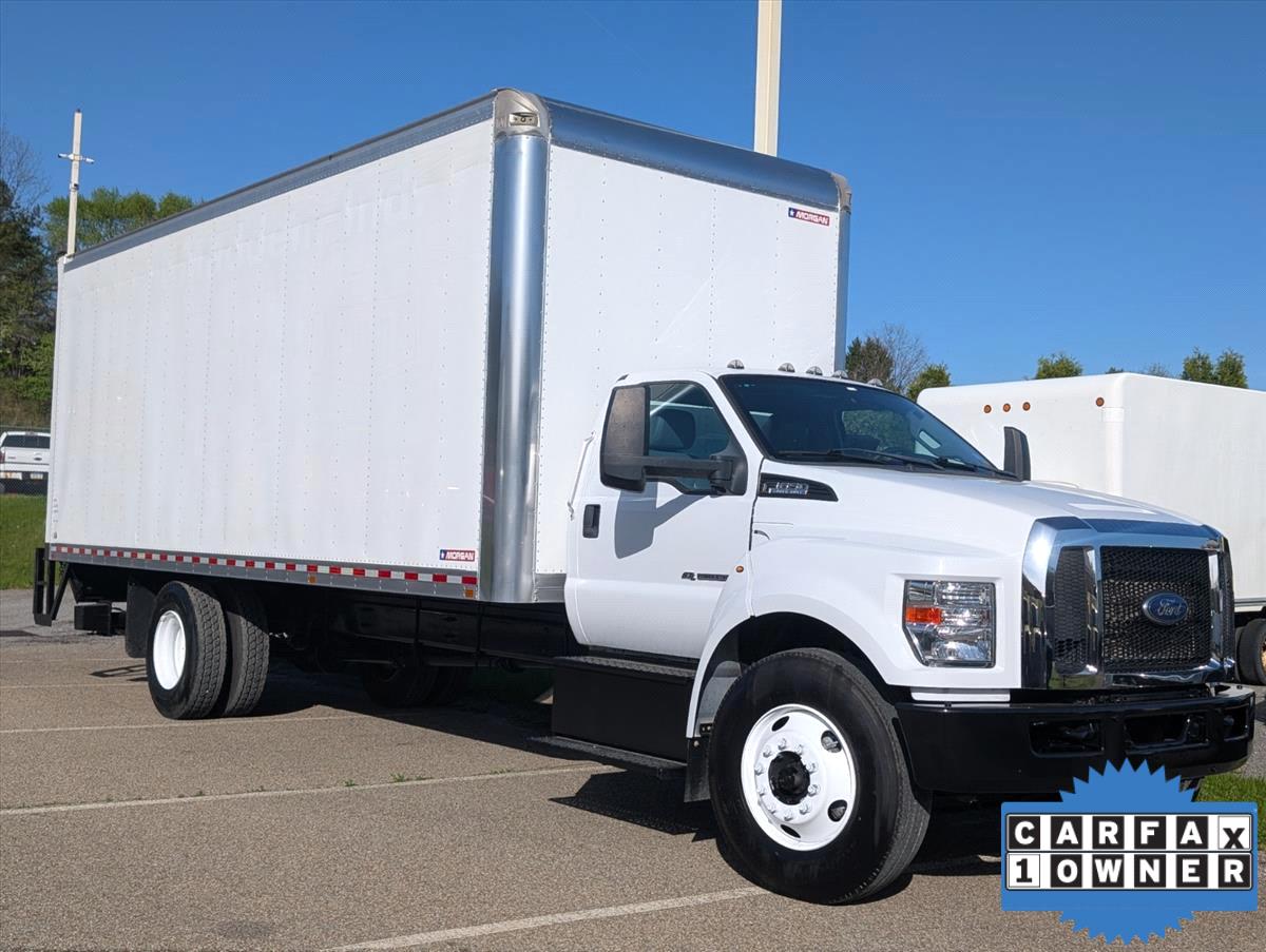2021 Ford F-650 1