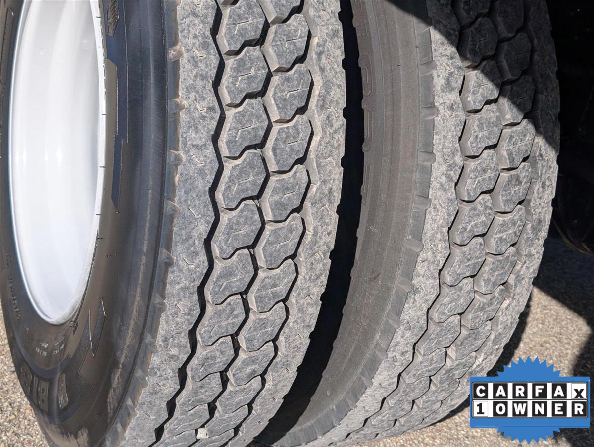 2021 Ford F-650 29