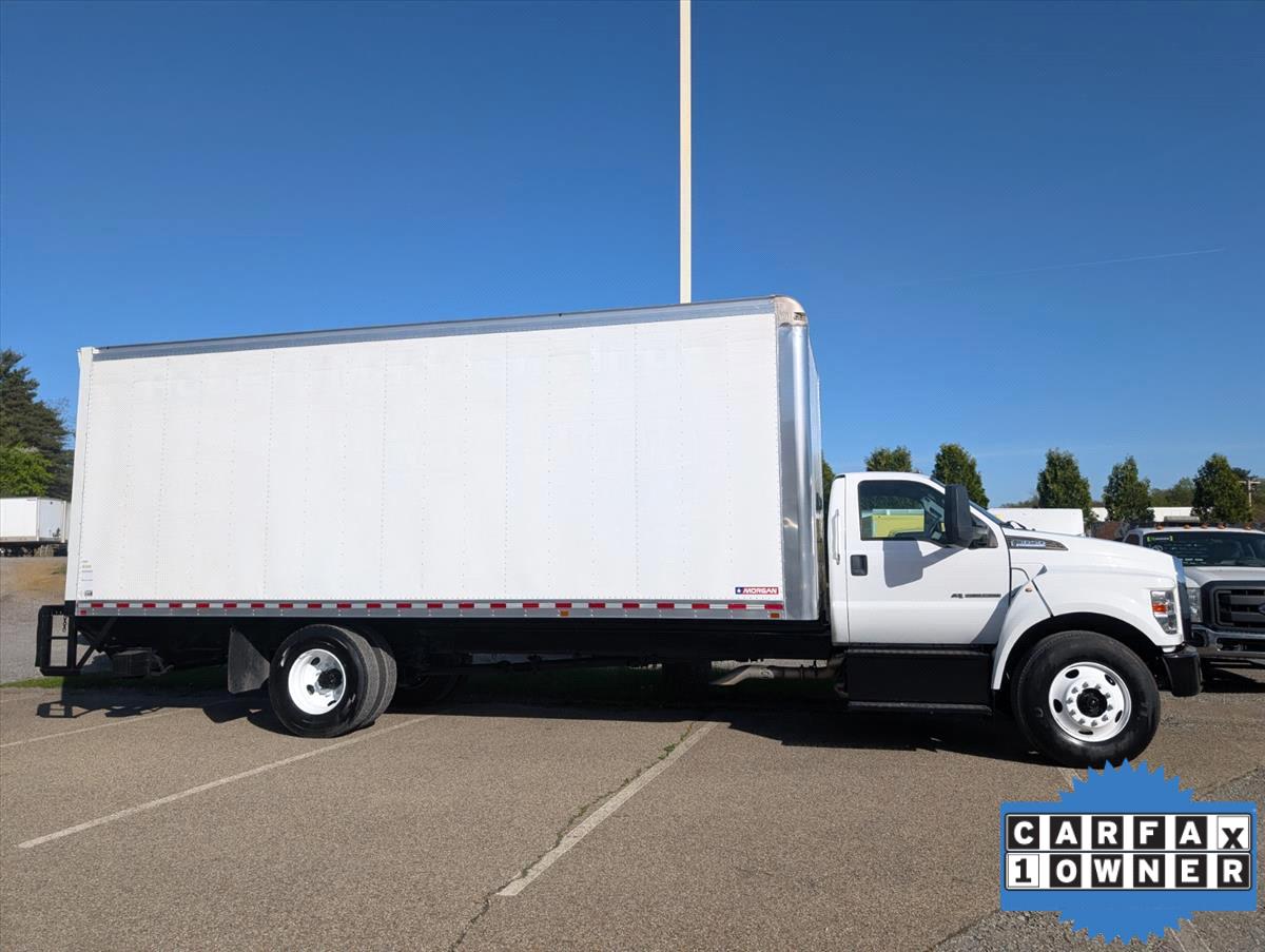 2021 Ford F-650 4