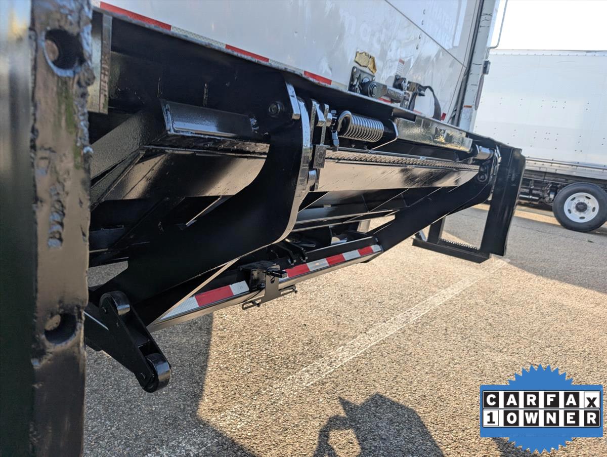 2021 Ford F-650 40