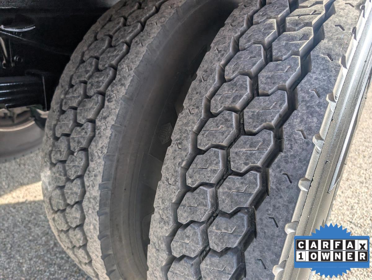 2021 Ford F-650 27