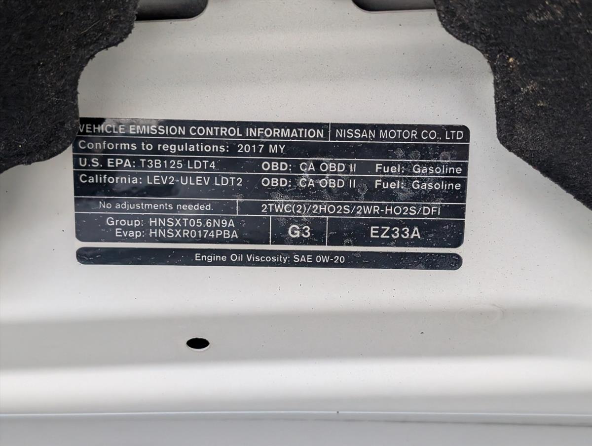 2017 Nissan Titan 39