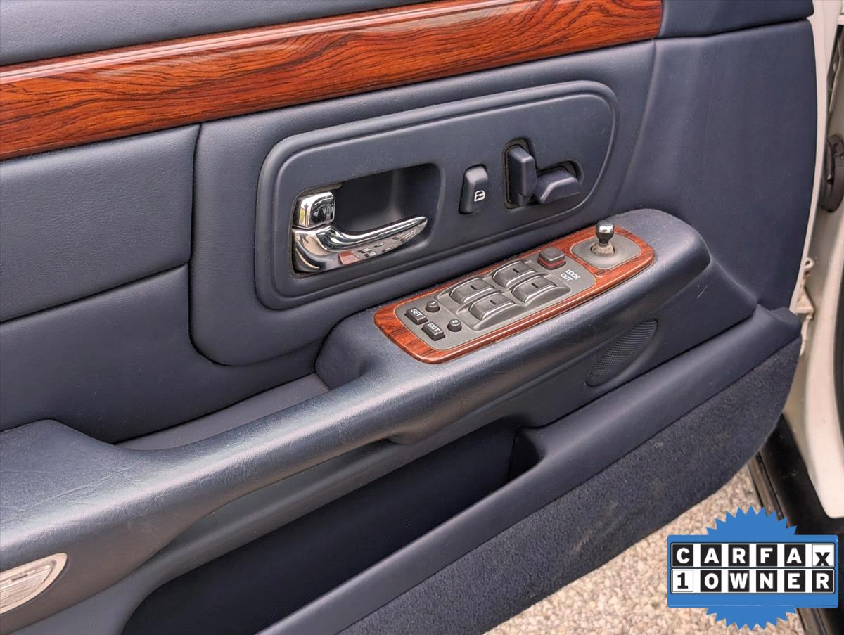 1999 Cadillac DeVille 47