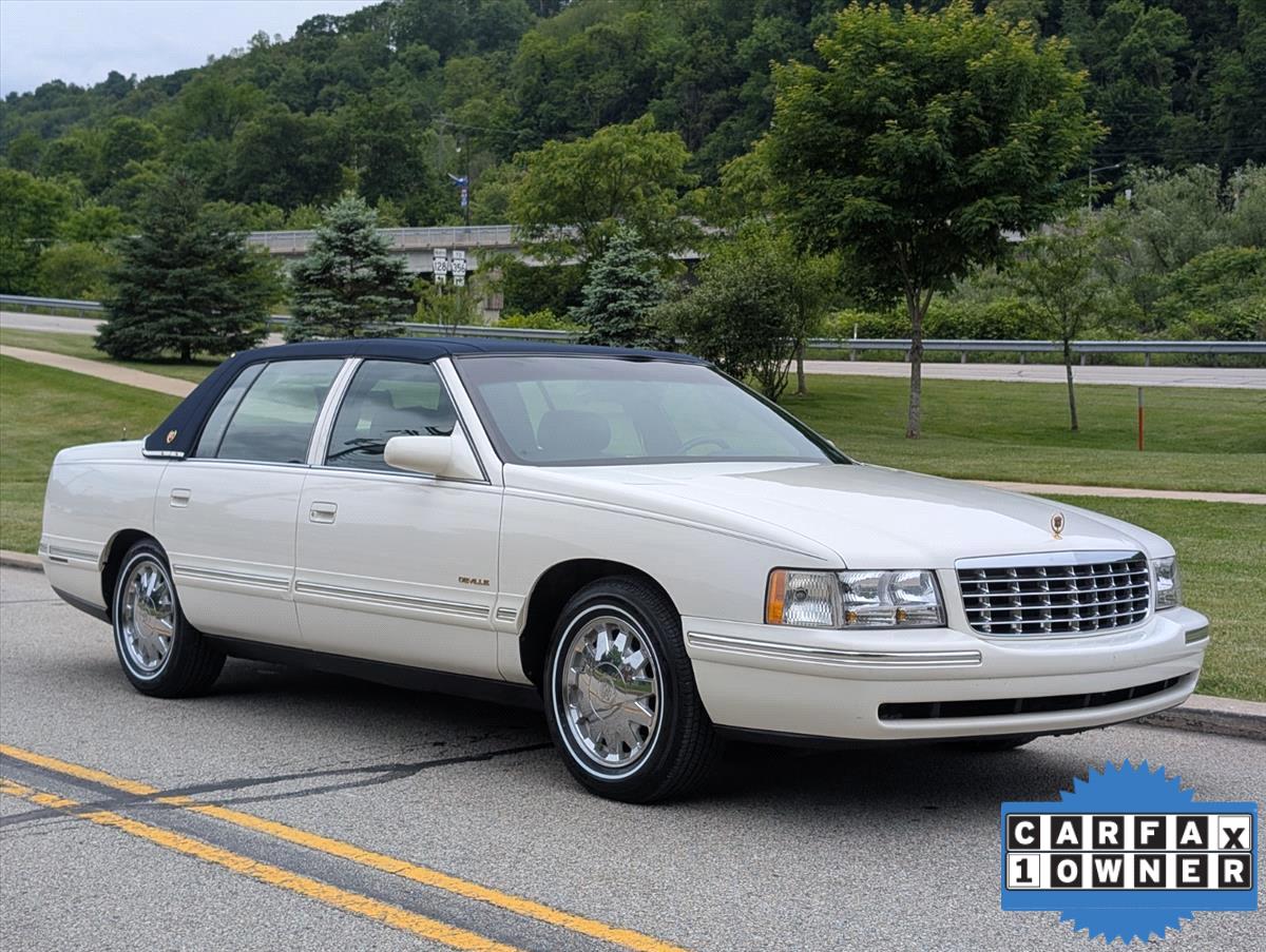 1999 Cadillac DeVille 1