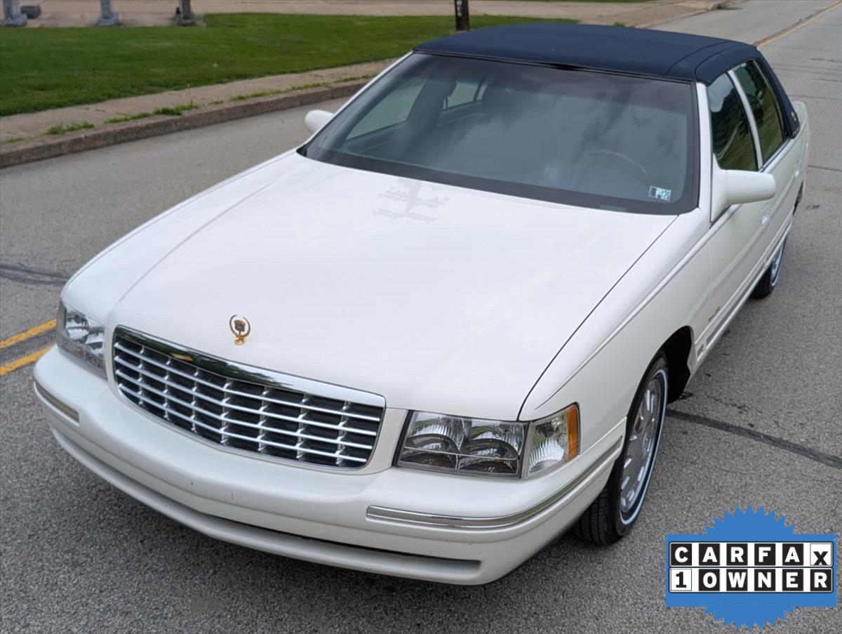 1999 Cadillac DeVille 16