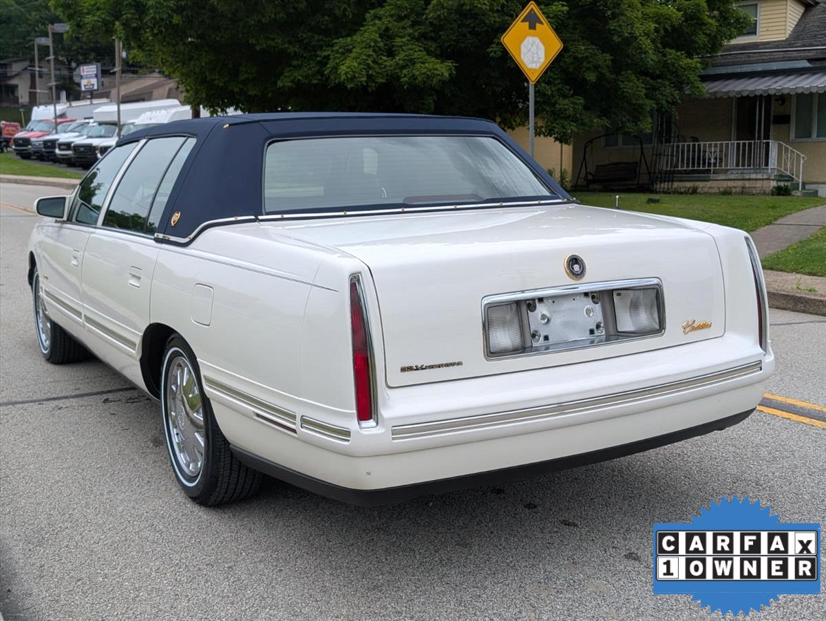 1999 Cadillac DeVille 9