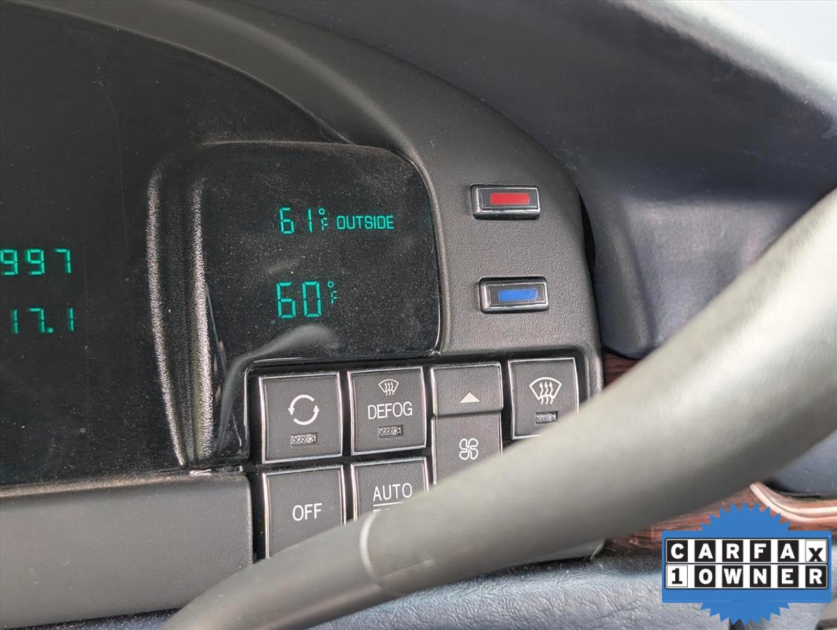 1999 Cadillac DeVille 53