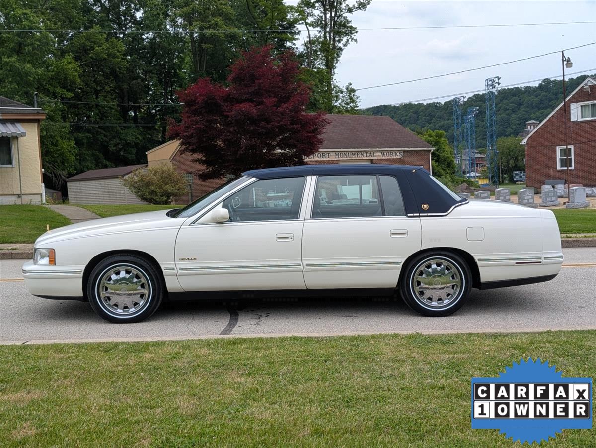 1999 Cadillac DeVille 11