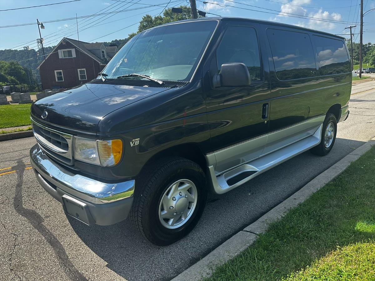 1999 Ford E-350 8