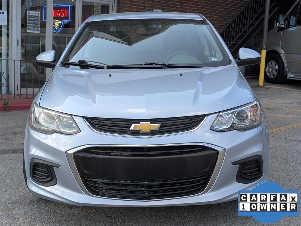 2017 Chevrolet Sonic 10
