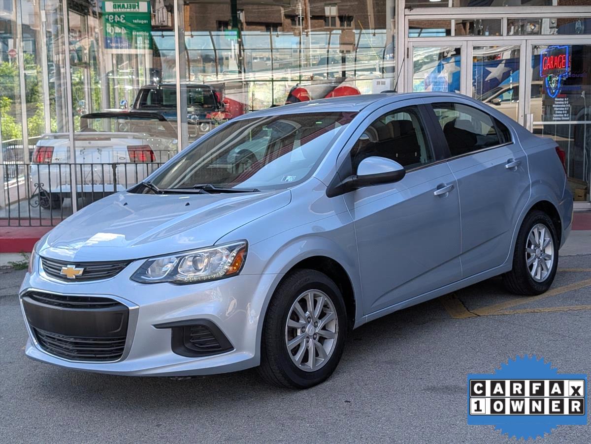 2017 Chevrolet Sonic 1