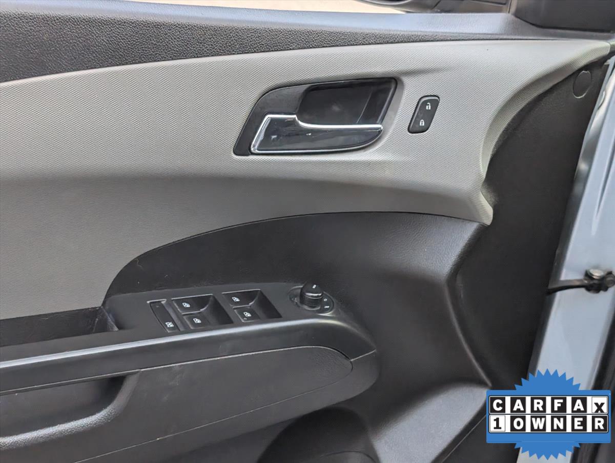 2017 Chevrolet Sonic 18