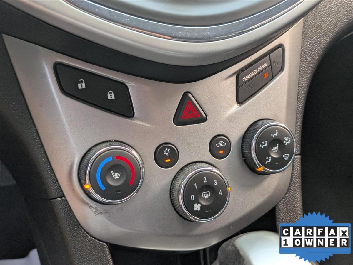 2017 Chevrolet Sonic 24