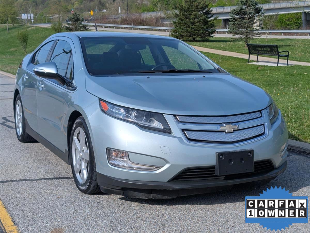 2013 Chevrolet Volt 2