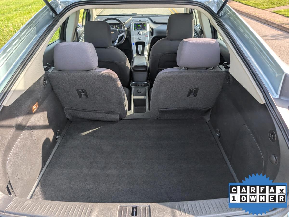 2013 Chevrolet Volt 38