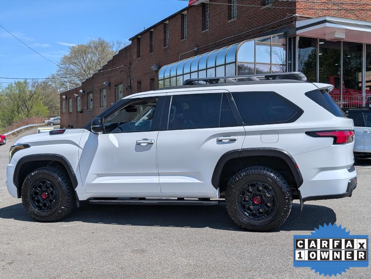 2023 Toyota Sequoia 10