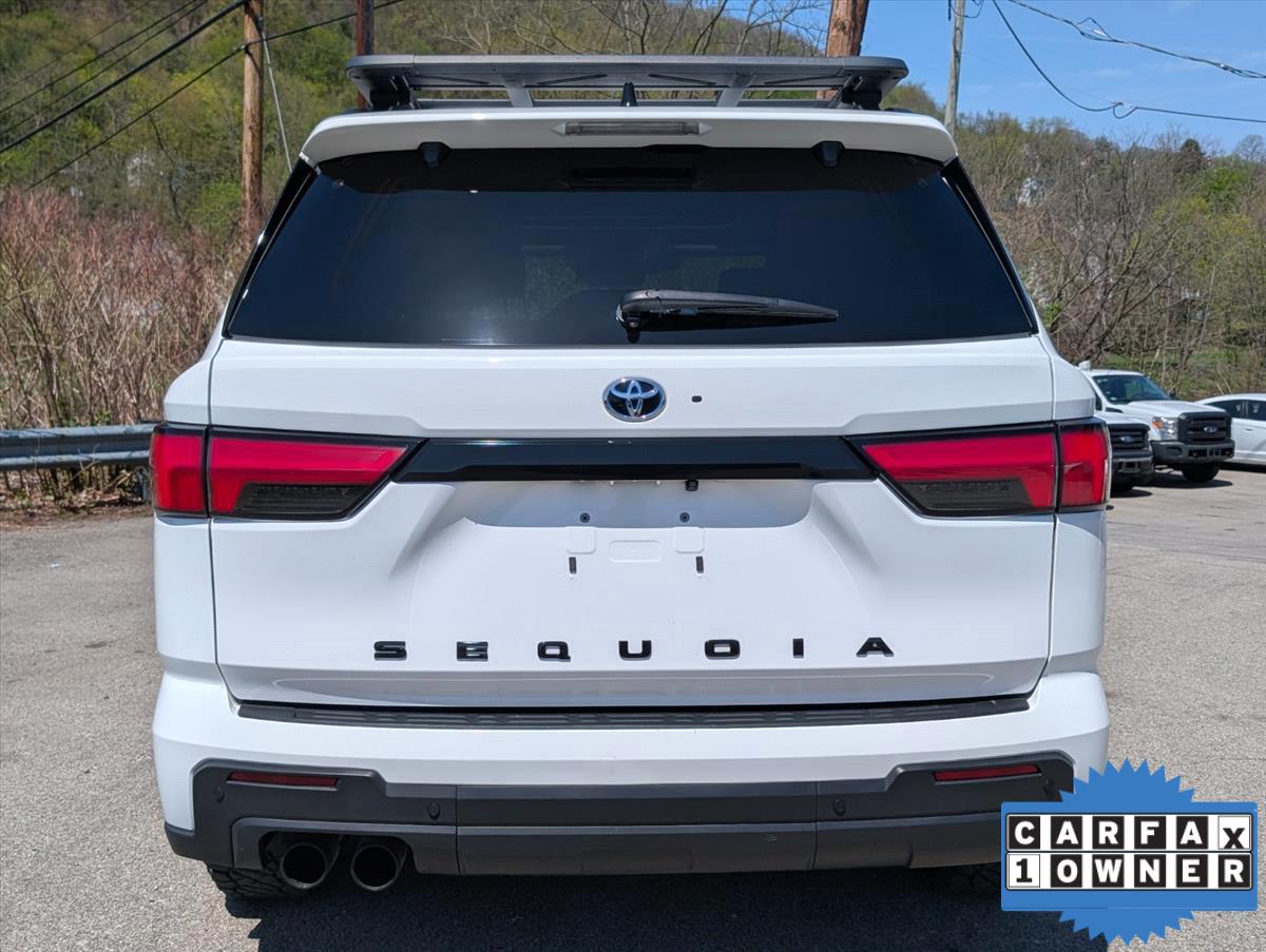 2023 Toyota Sequoia 8
