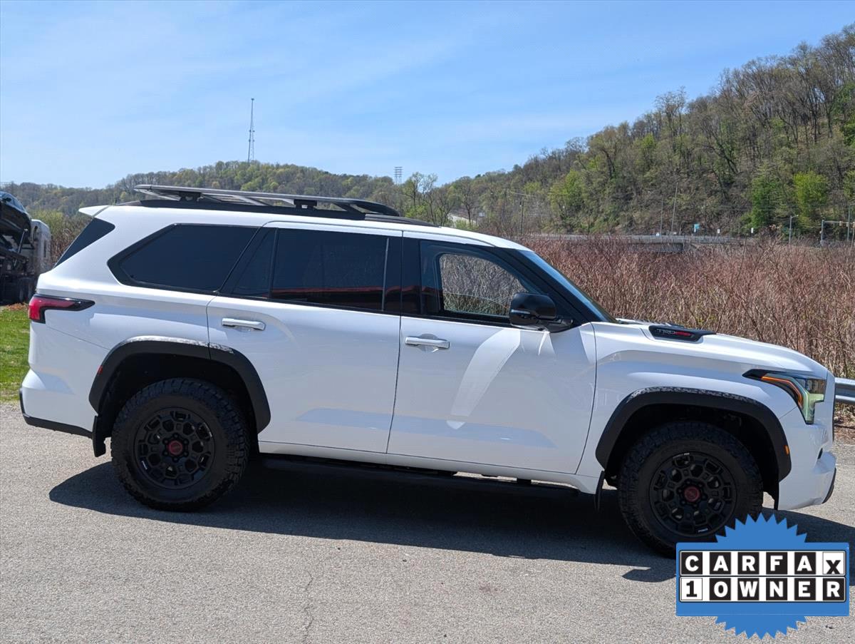 2023 Toyota Sequoia 6