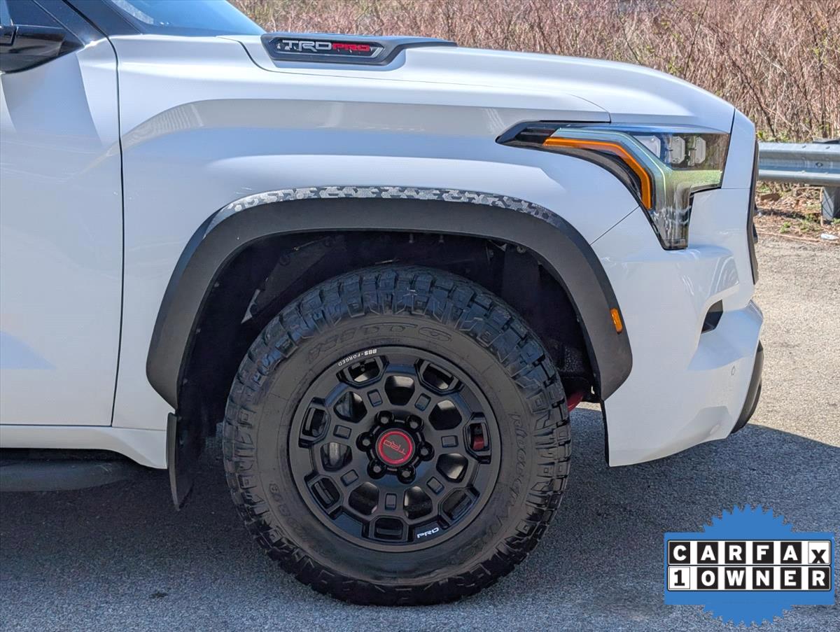 2023 Toyota Sequoia 17