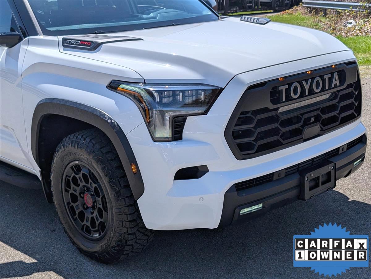 2023 Toyota Sequoia 15