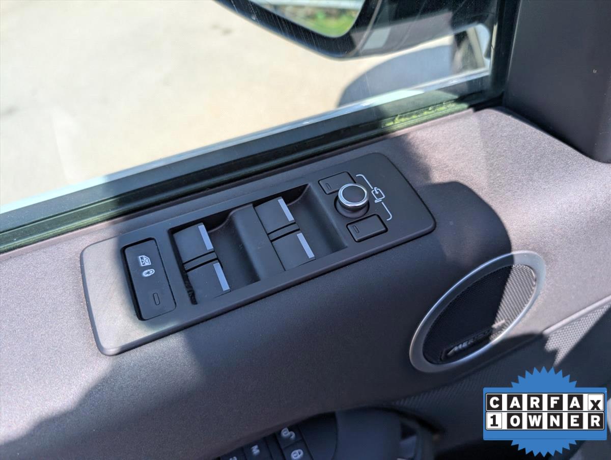 2019 Land Rover Discovery 58