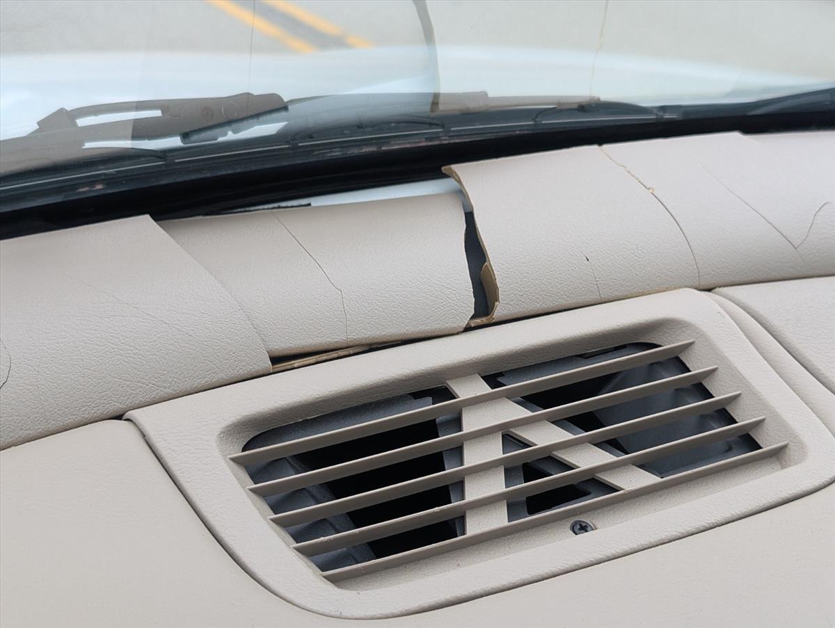 2004 Chevrolet Cavalier 47