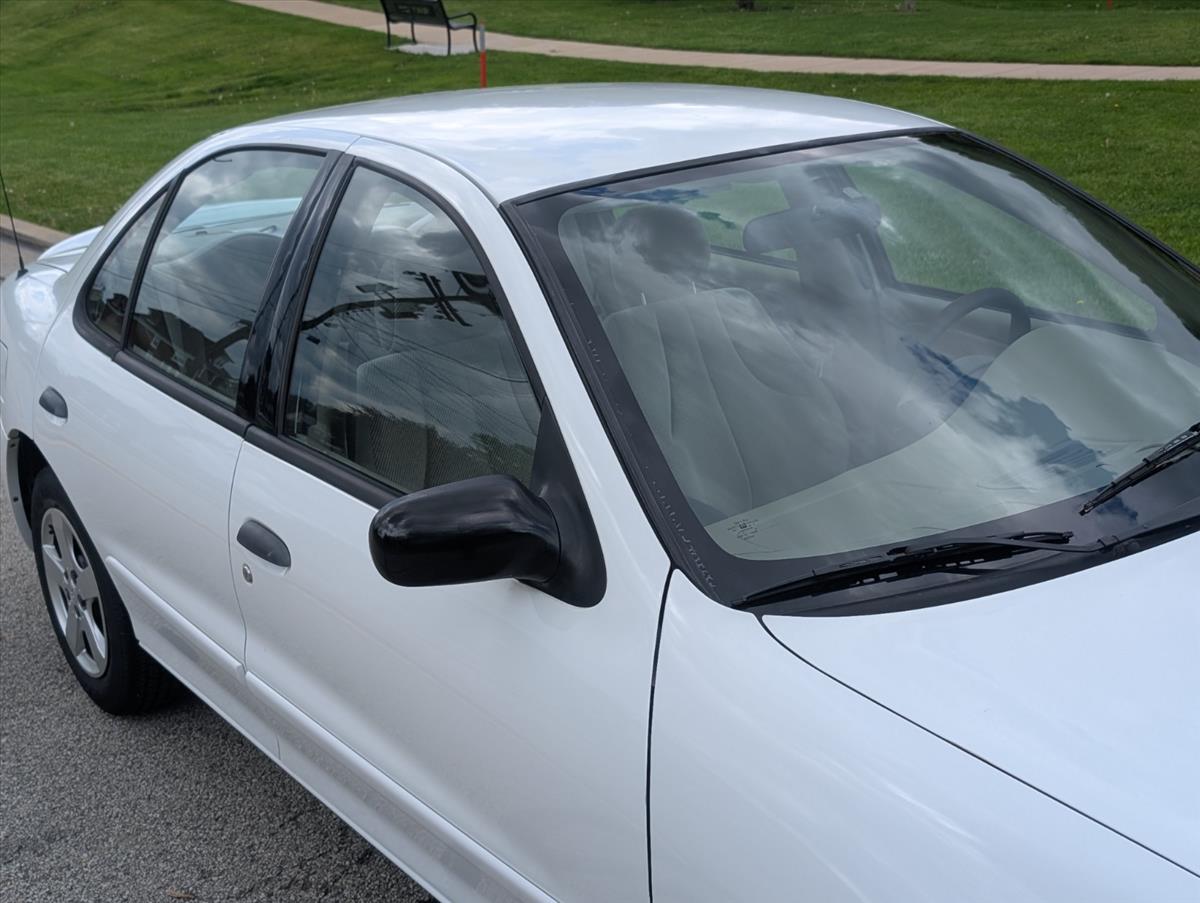 2004 Chevrolet Cavalier 13