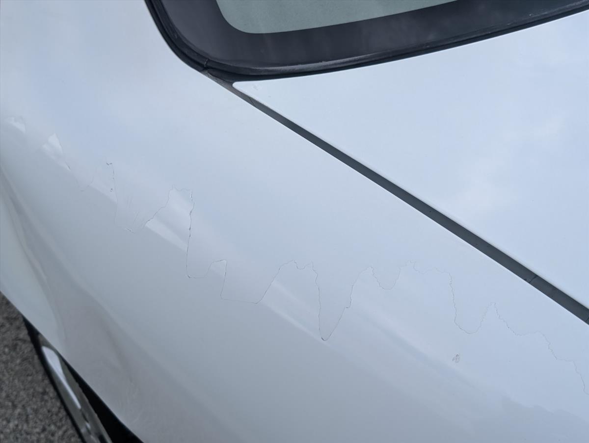 2004 Chevrolet Cavalier 22