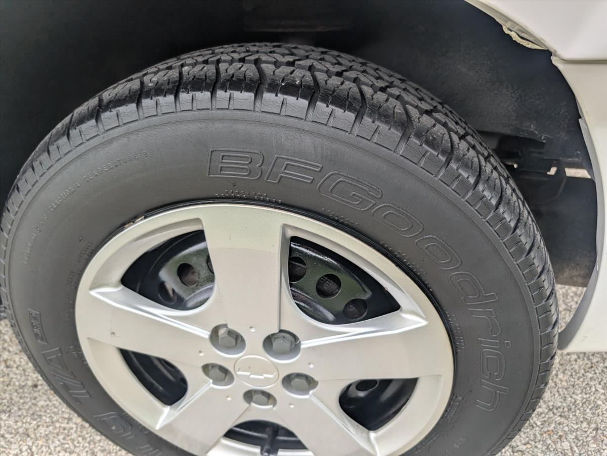 2004 Chevrolet Cavalier 96