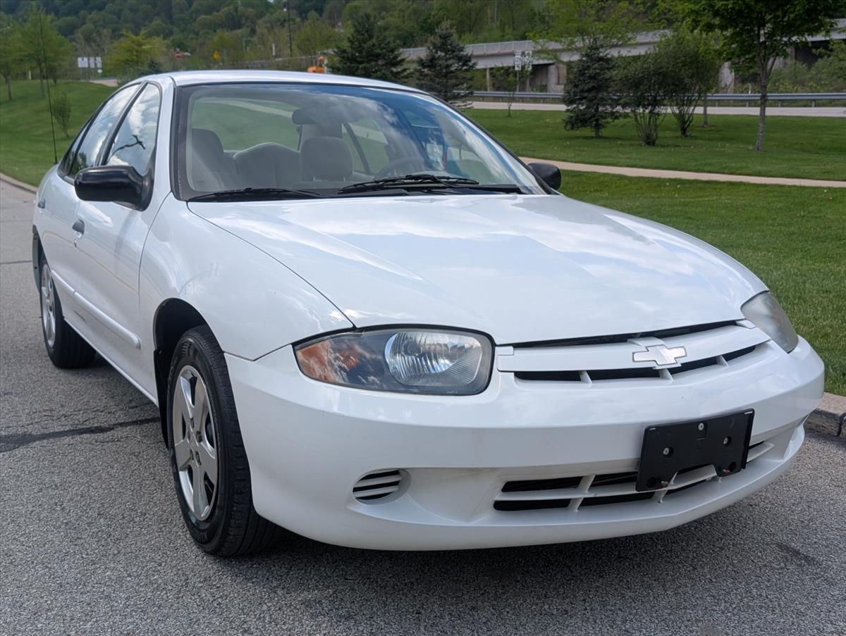 2004 Chevrolet Cavalier 2