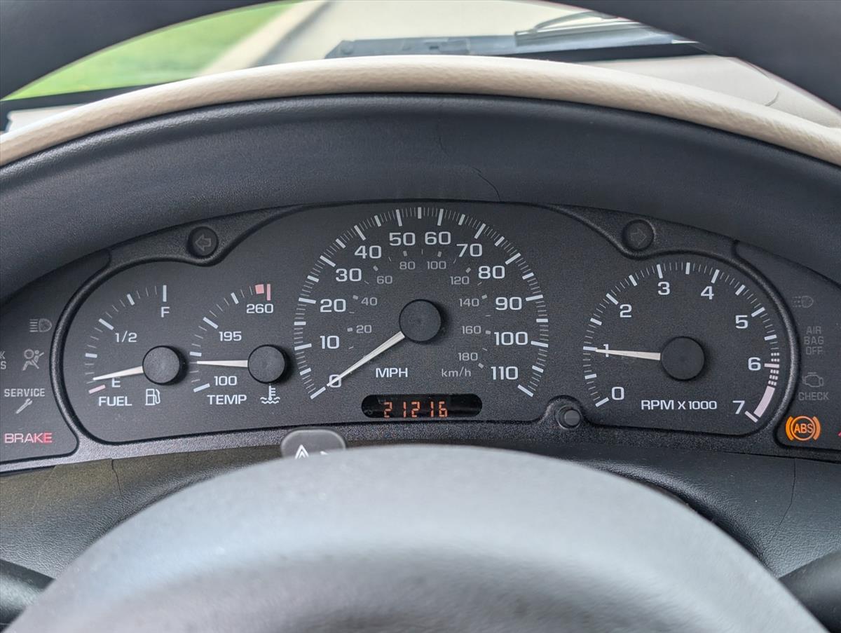 2004 Chevrolet Cavalier 46
