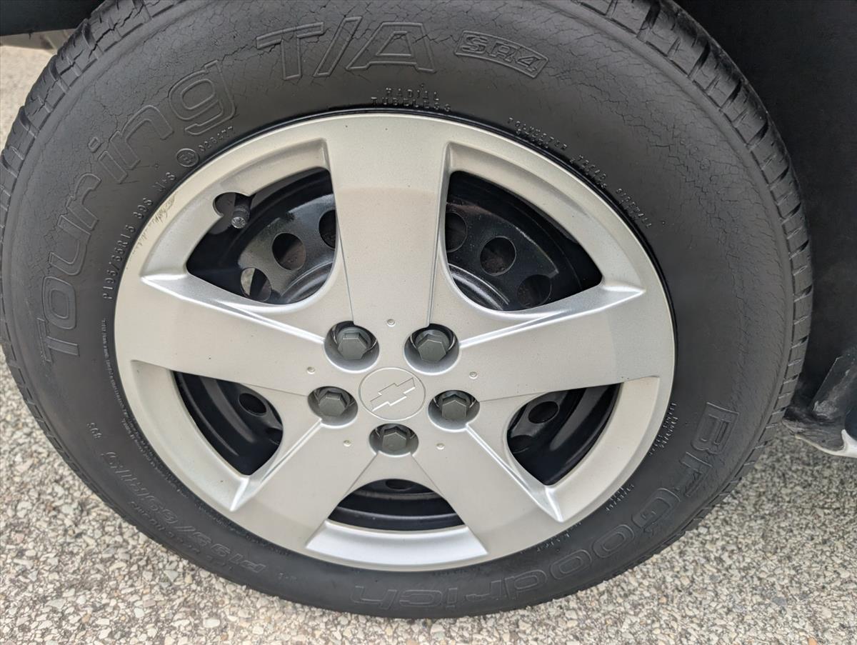 2004 Chevrolet Cavalier 99