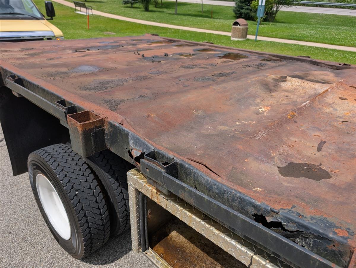 2005 Chevrolet CC5500 30