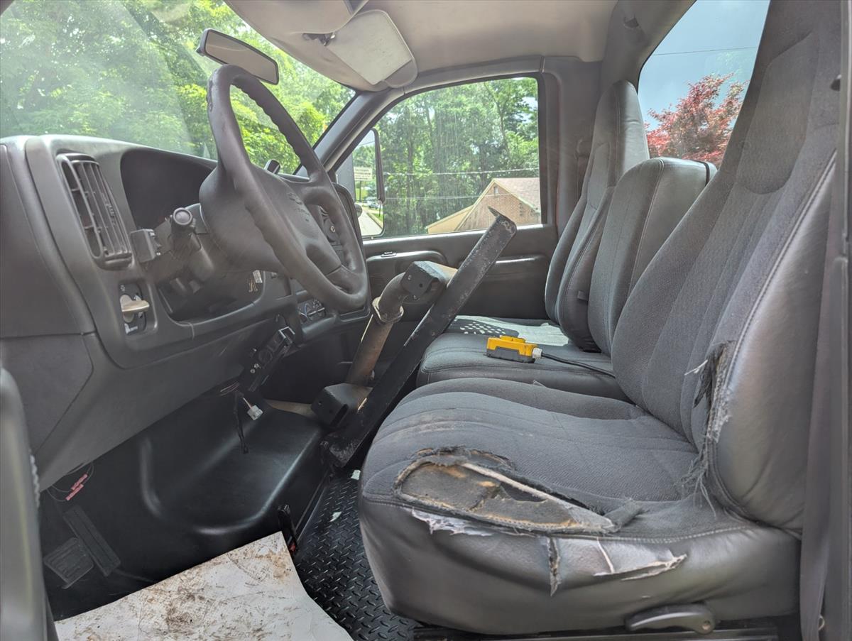 2005 Chevrolet CC5500 54